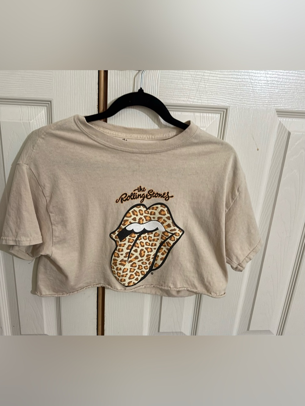 Rolling Stones Leopard Tongue Crop Tee Small Beige Graphic Band Shirt
